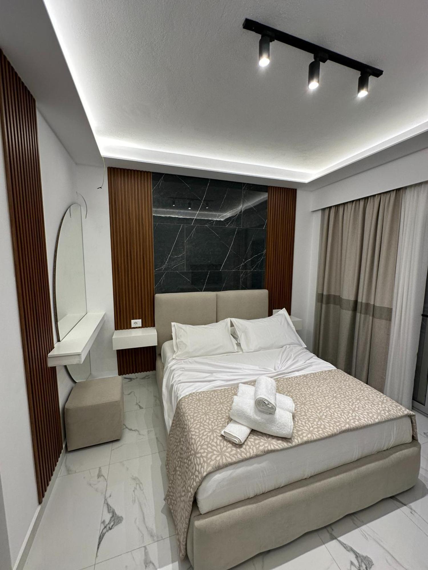 Hotel Elisabet Saranda Dış mekan fotoğraf